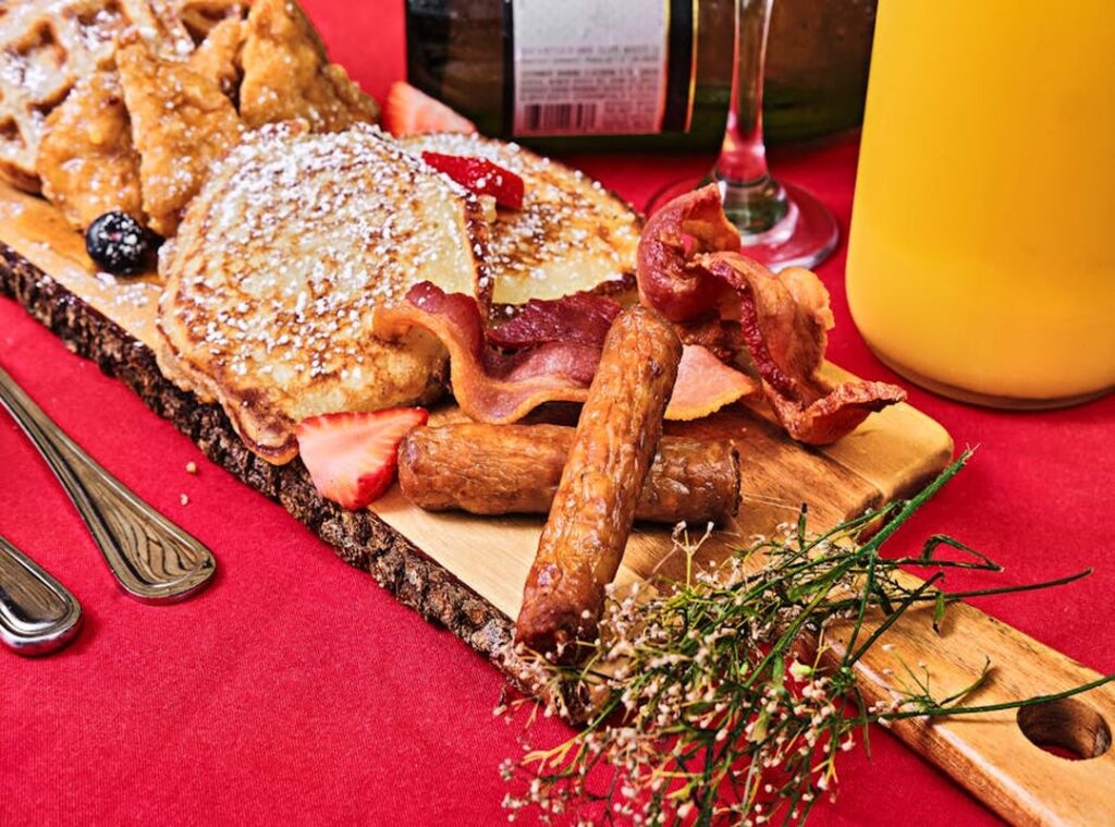 What Meals Are Included on Paxtraveltweaks